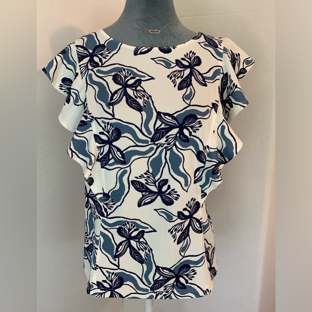 Melloday Blue Floral Flutter Sleeve Blouse size Medium